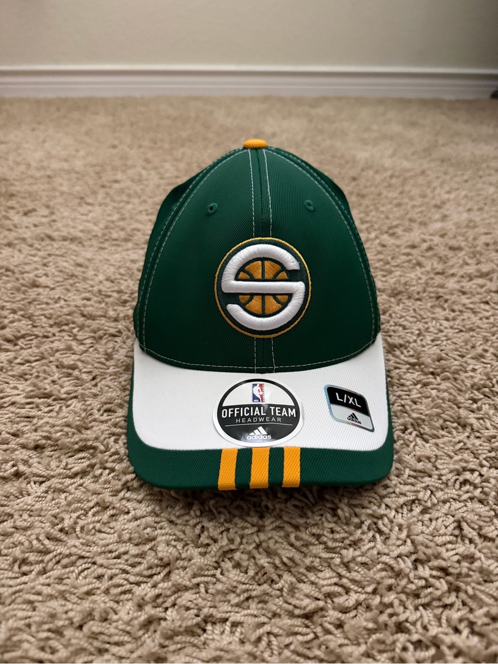 NEW NBA Seattle Supersonics Retro Adidas Adult Flex Fitted Cap Hat Beanie L/XL